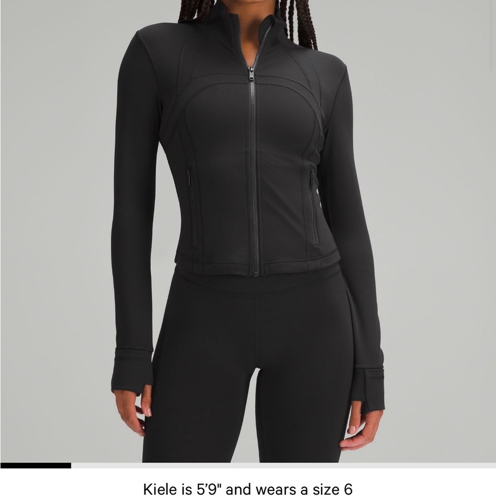 Lululemon define cropped nulu jacket. Never worn.